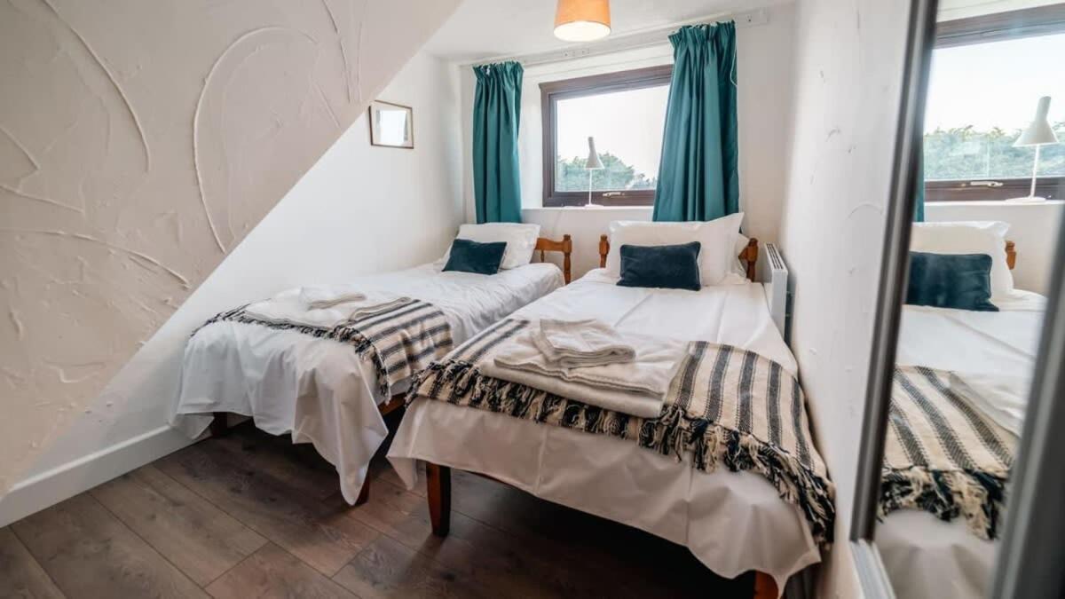 Lovely 2 Bedroom Coastal Cottage Near Bude Exterior foto